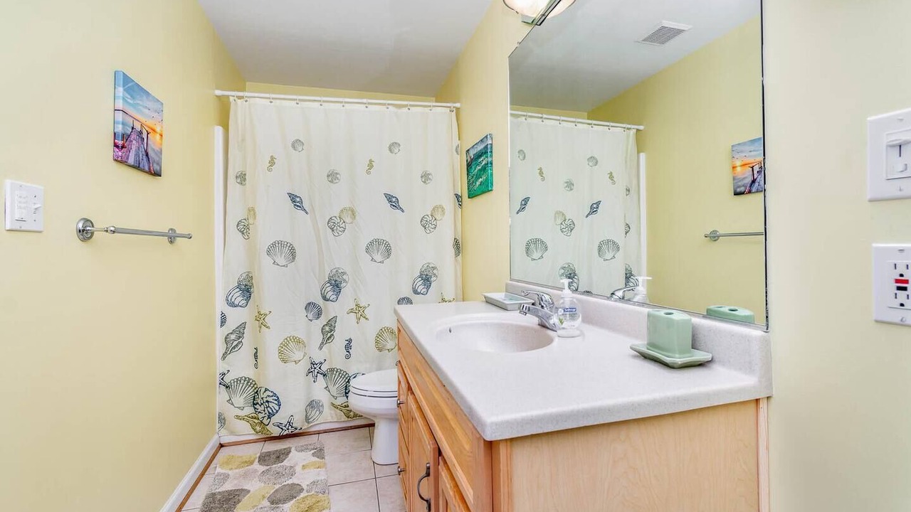 Photo of Bathroom in Croatan Beach