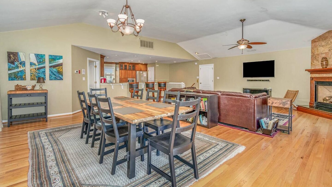 Photo of Livingroom in Croatan Beach