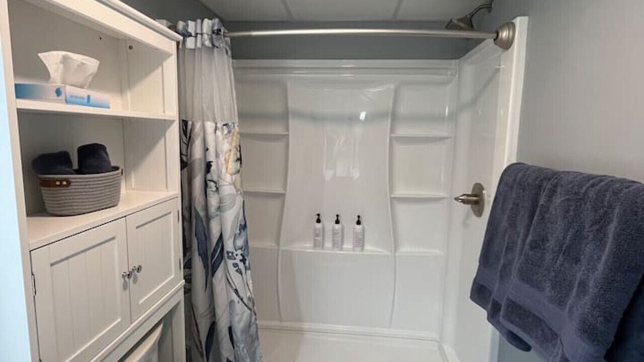 Photo of Bathroom in Blossvale