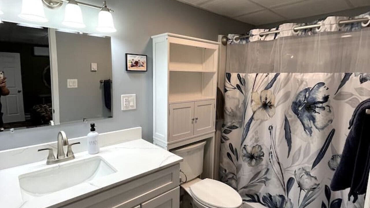 Photo of Bathroom in Blossvale