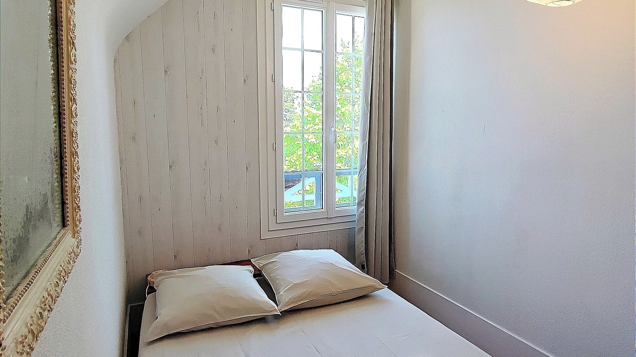 Photo of Bedroom in Ouistreham