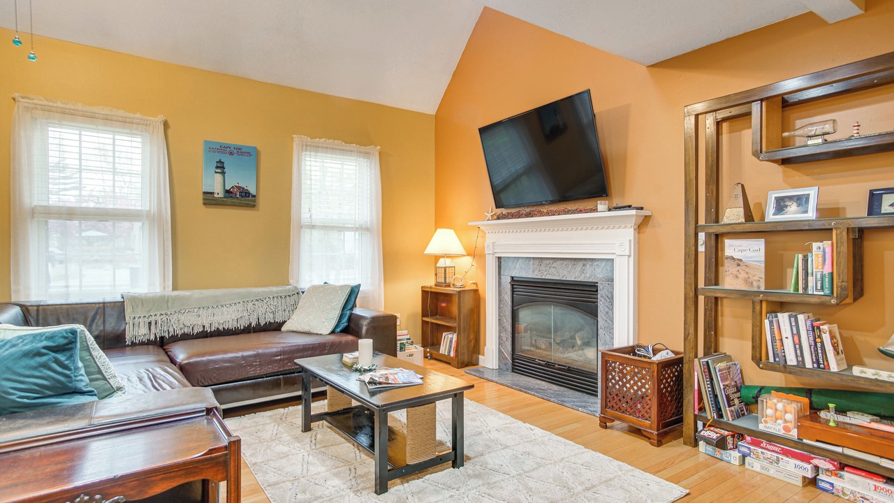 Photo of Bedroom in Mashpee