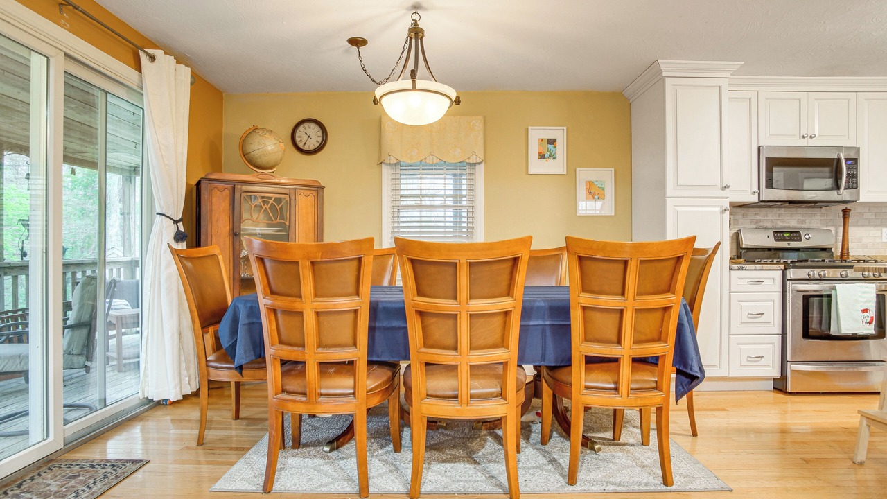 Photo of Bedroom in Mashpee