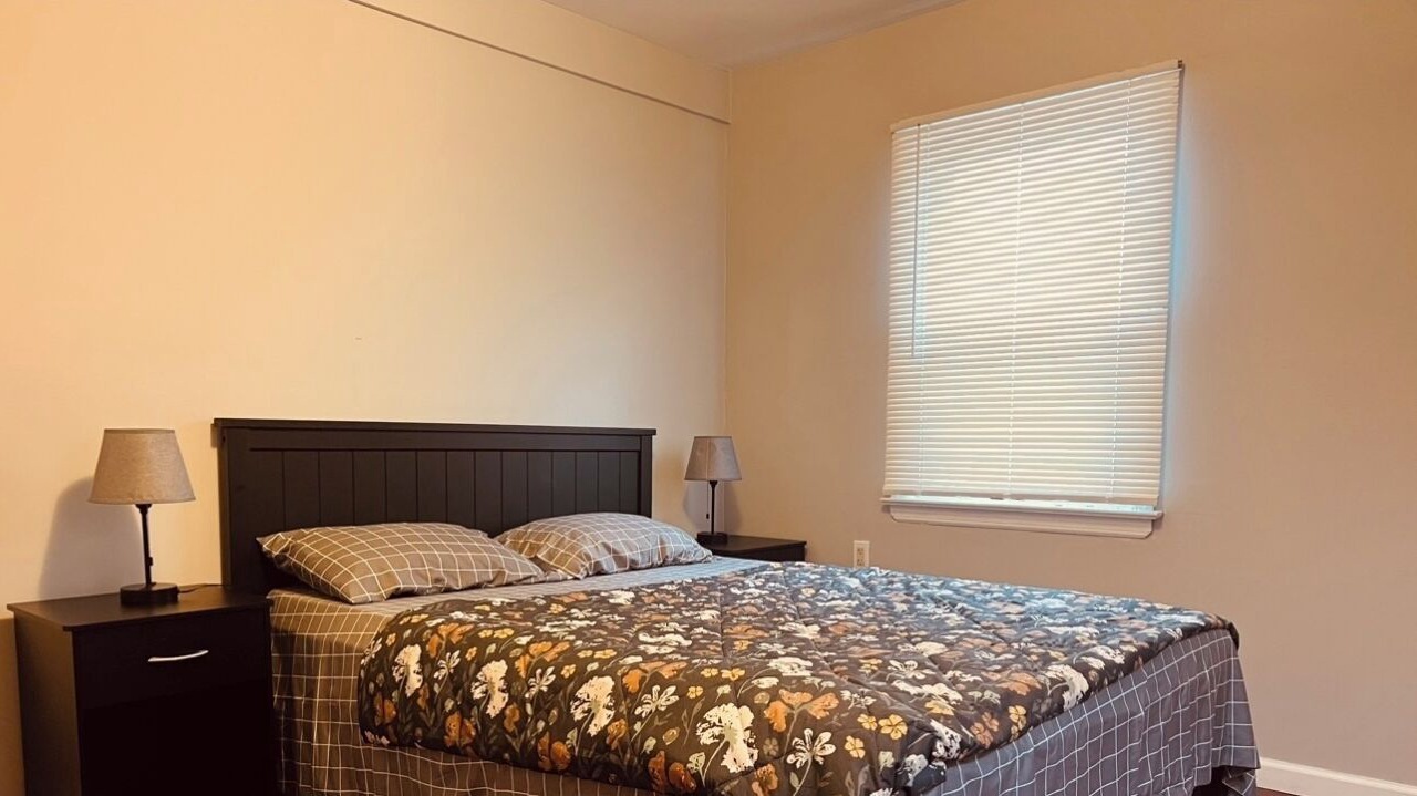 Photo of Bedroom in Elmont