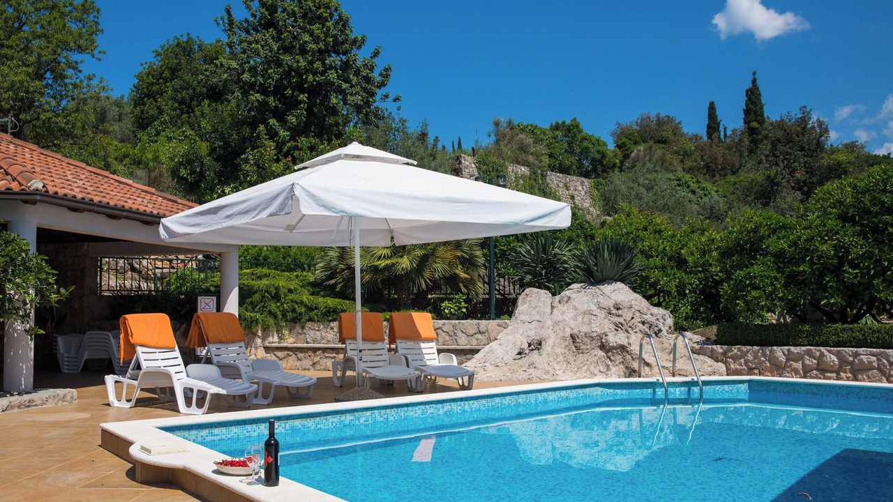 Photo of Outdoor in Molunat