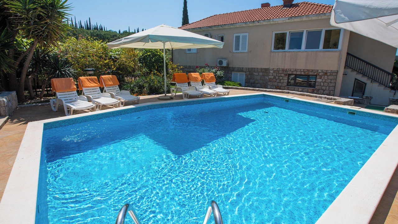 Photo of Outdoor in Molunat