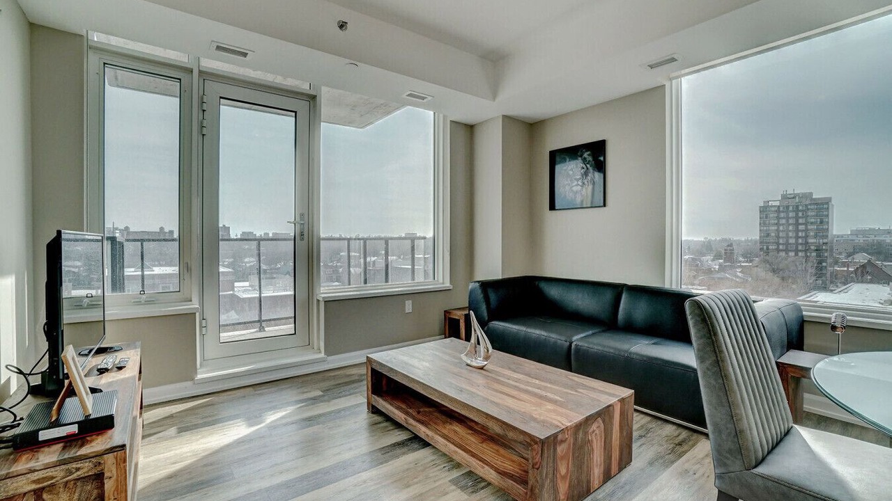 Photo of Livingroom in Ottawa Division