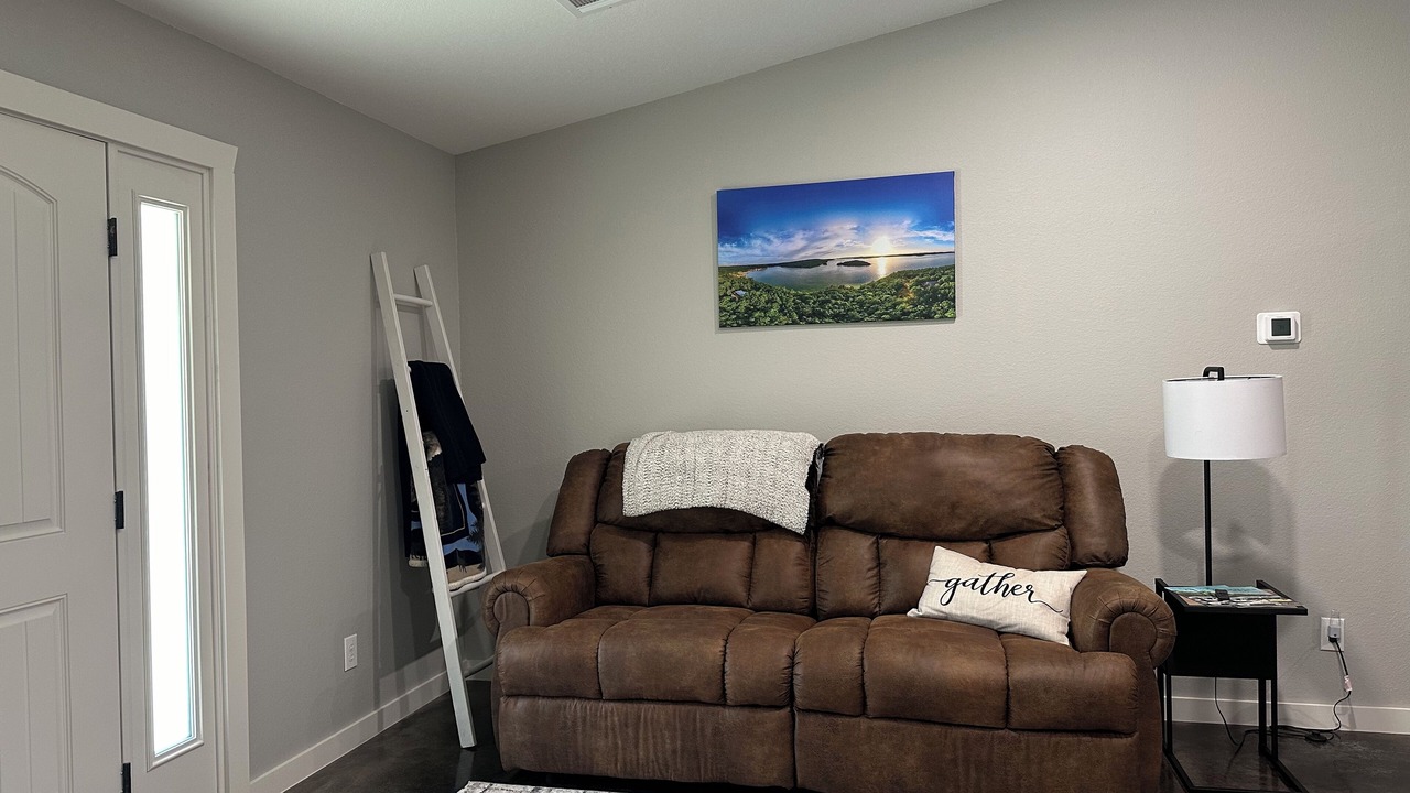 Photo of Livingroom in Evening Shade