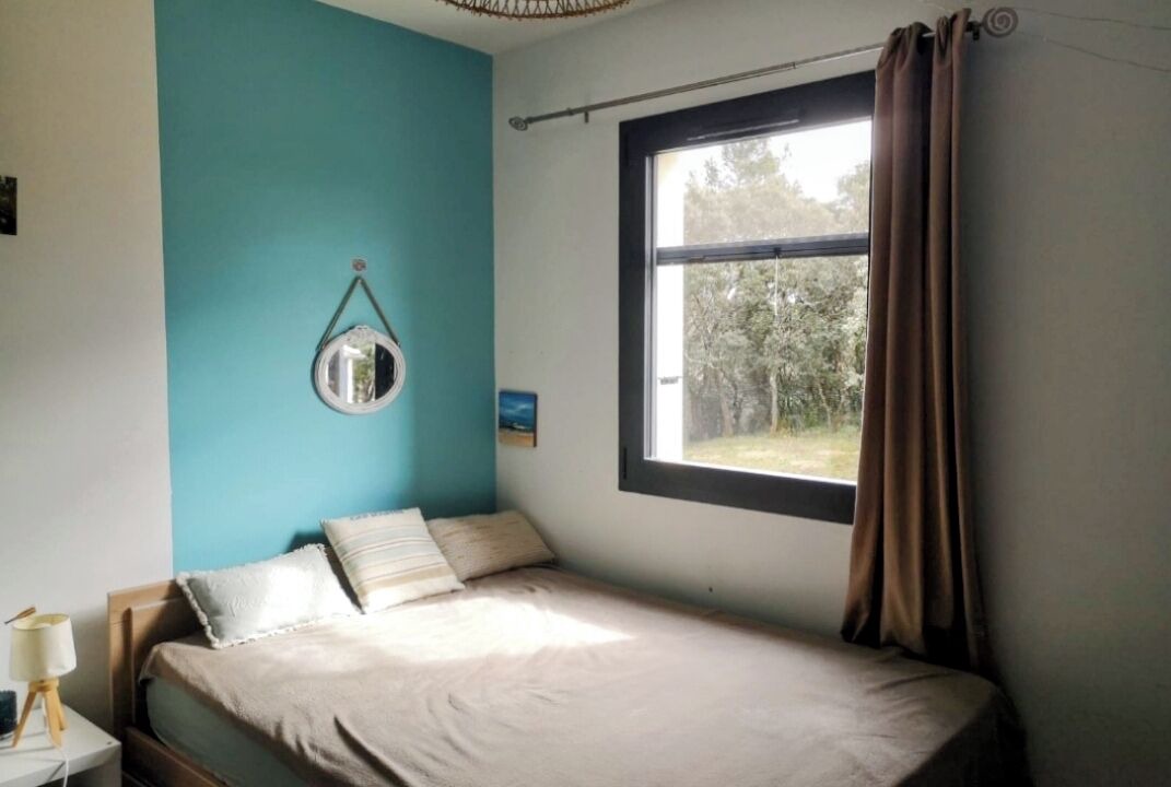 Photo of Bedroom in Suze-la-Rousse