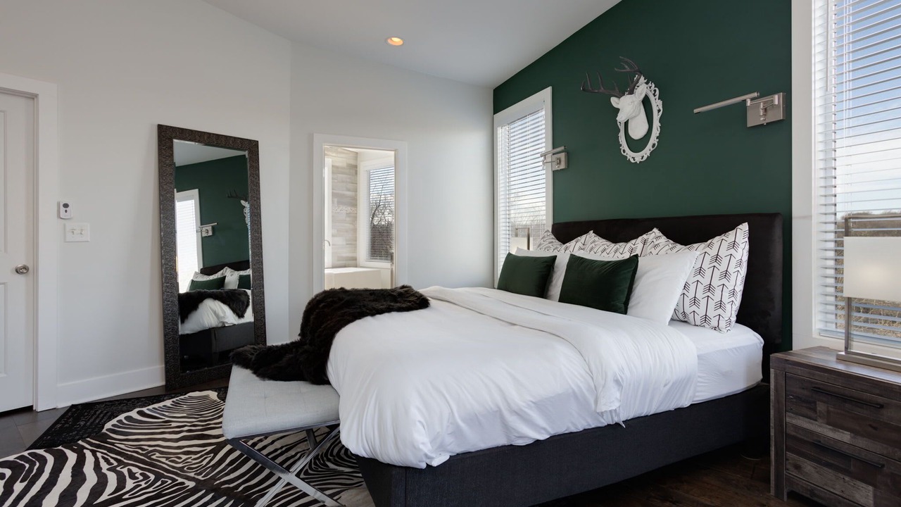 Photo of Bedroom in Shelby Hills