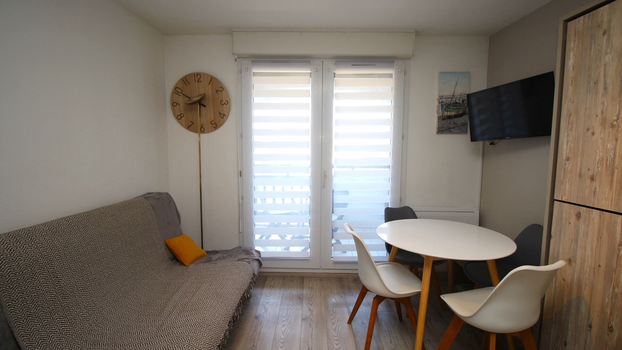 Photo of Livingroom in Le Port