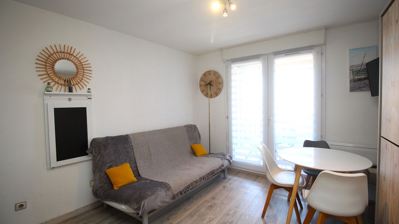 Photo of Livingroom in Le Port