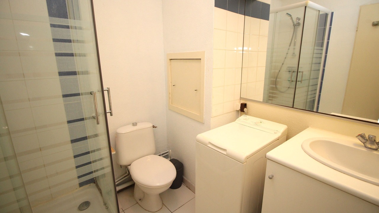 Photo of Bathroom in Le Port