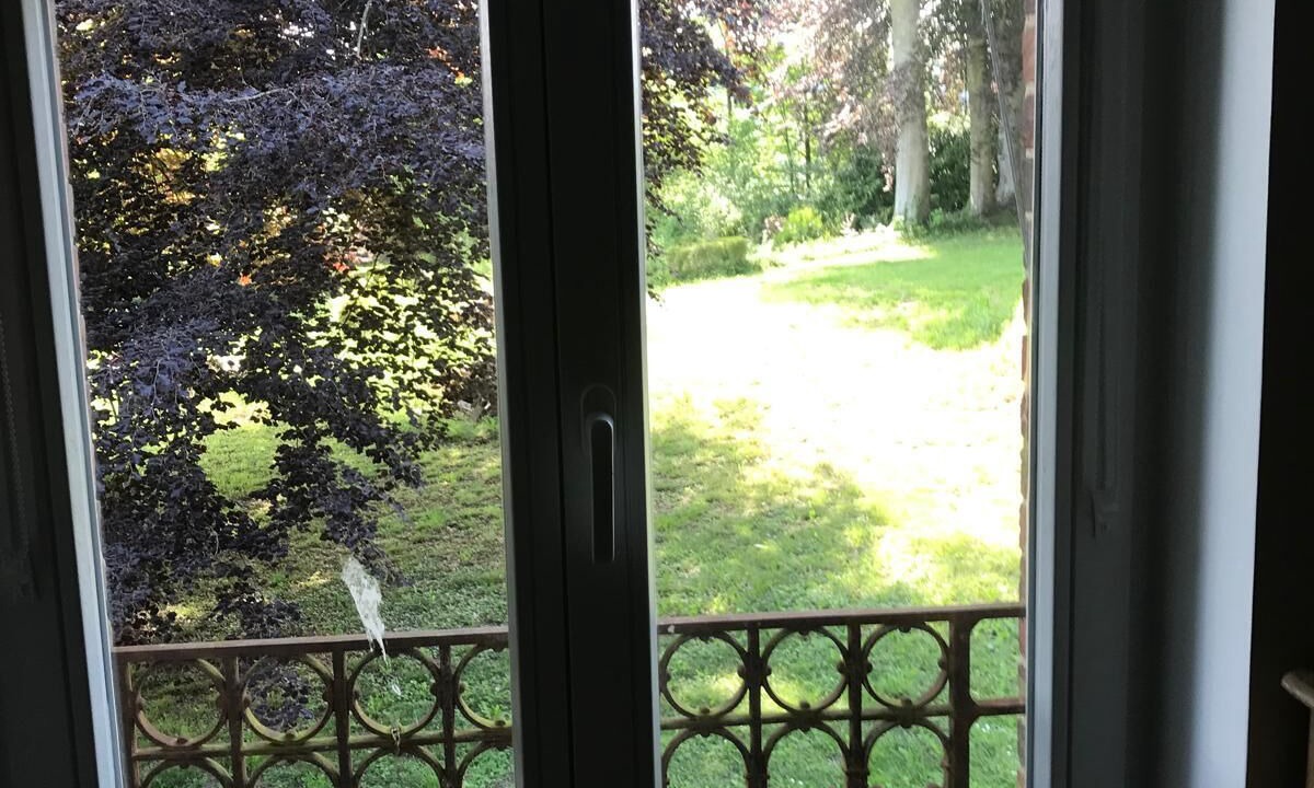 Photo of Others in Urzy