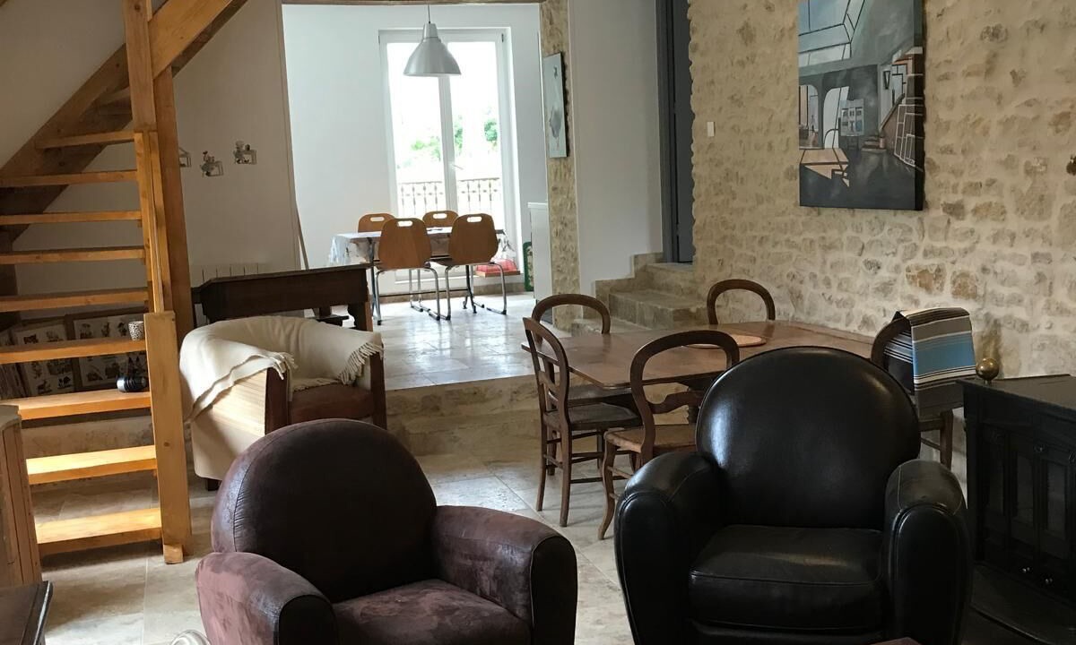 Photo of Others in Urzy