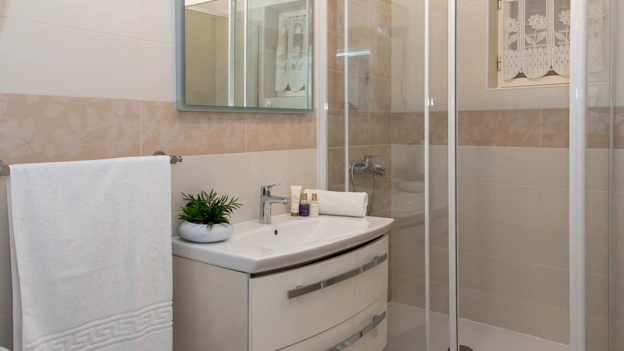 Photo of Bathroom in Blato