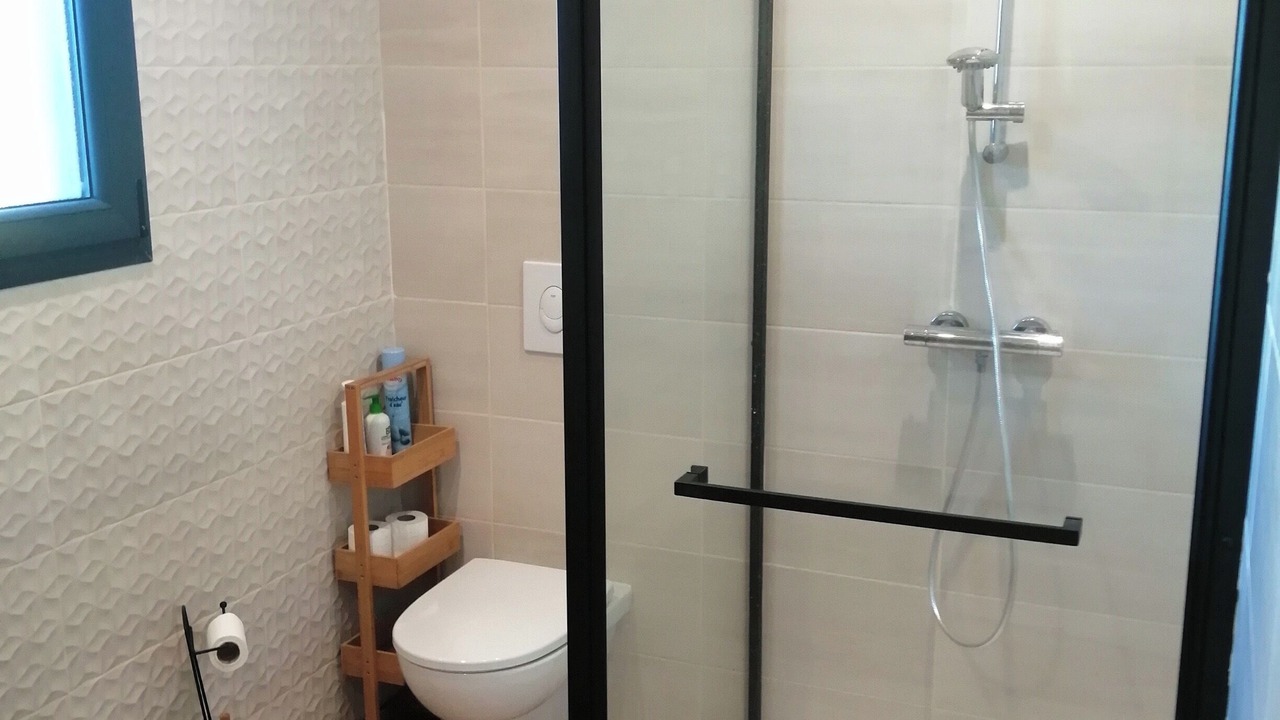 Photo of Bathroom in Villeneuve-de-Berg