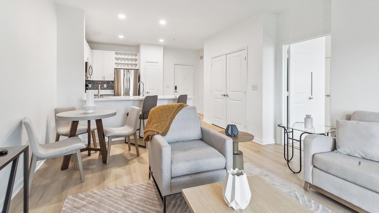 Photo of Livingroom in Eden
