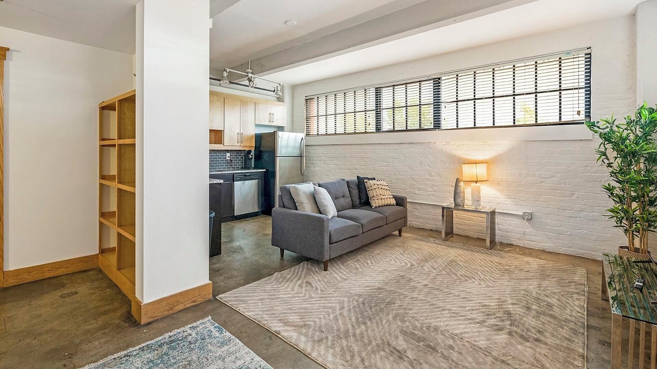 Photo of Livingroom in Petersburg