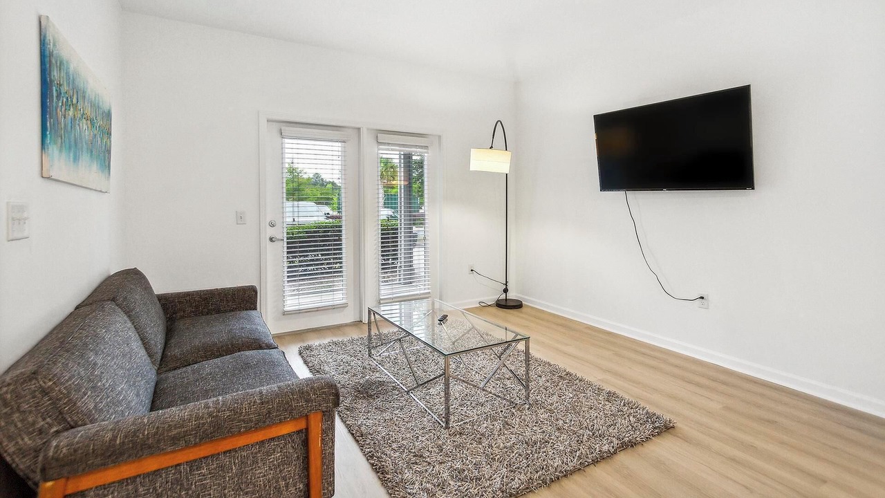 Photo of Livingroom in Eden