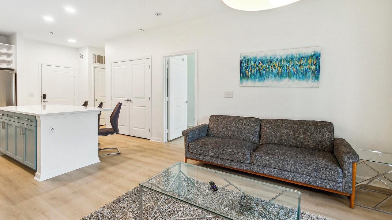 Photo of Livingroom in Eden