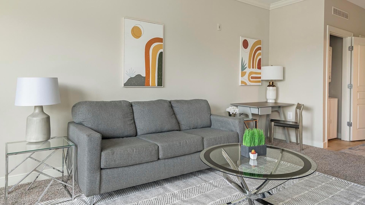Photo of Livingroom in Chillum