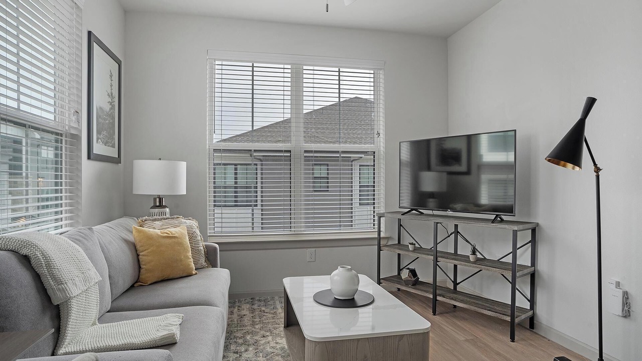 Photo of Livingroom in Pflugerville