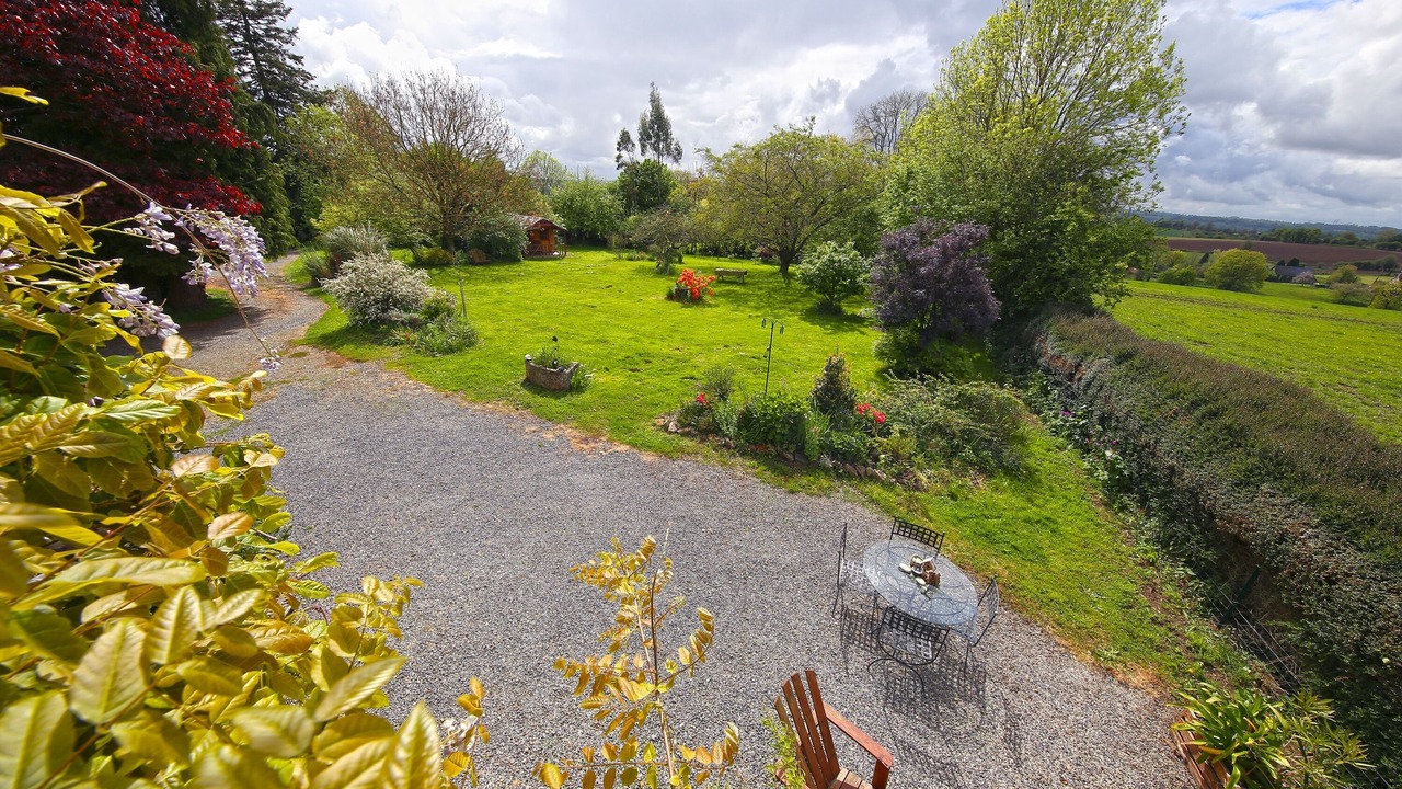 Photo of Outdoor in Montbray