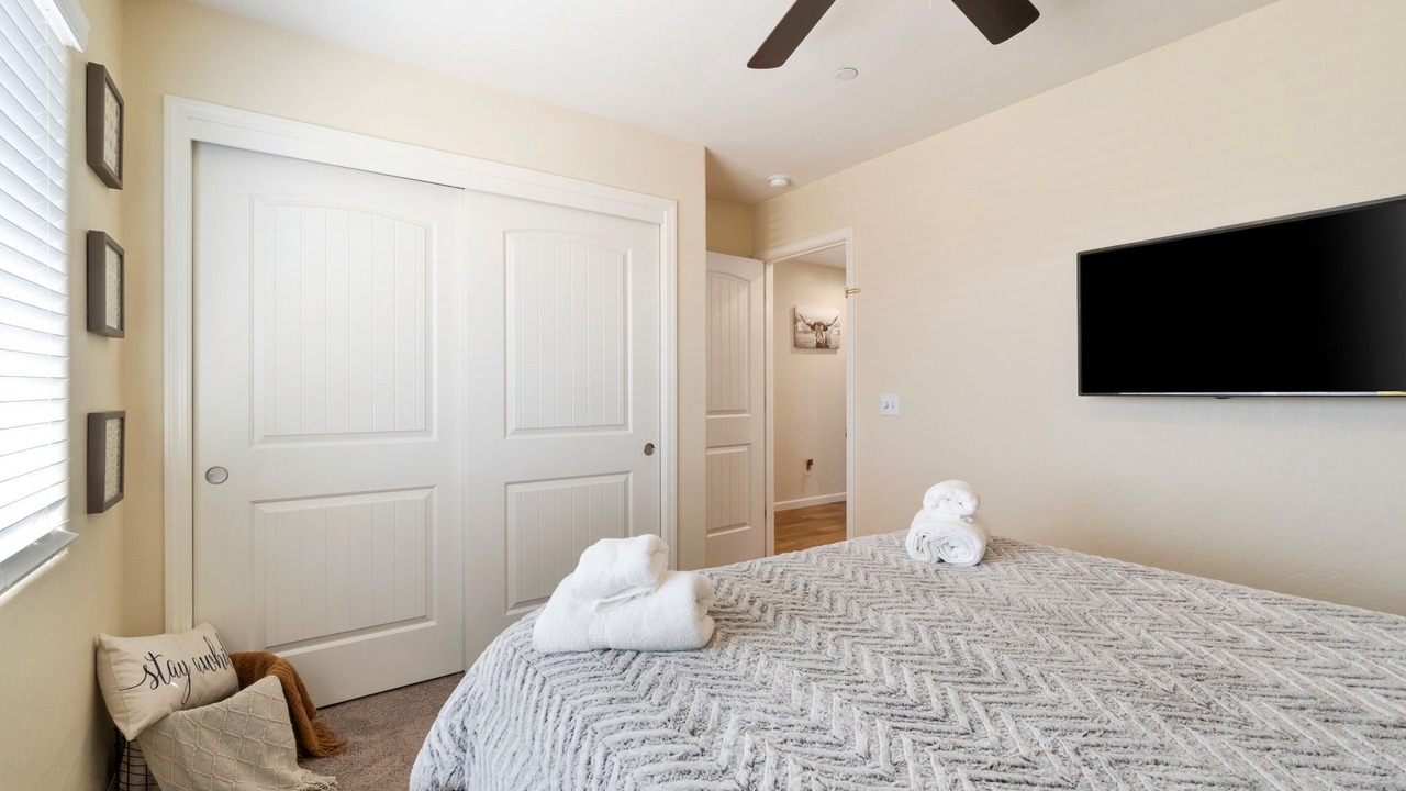 Photo of Bedroom in Hanford