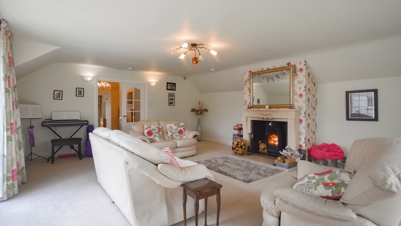 Photo of Others in Dollar