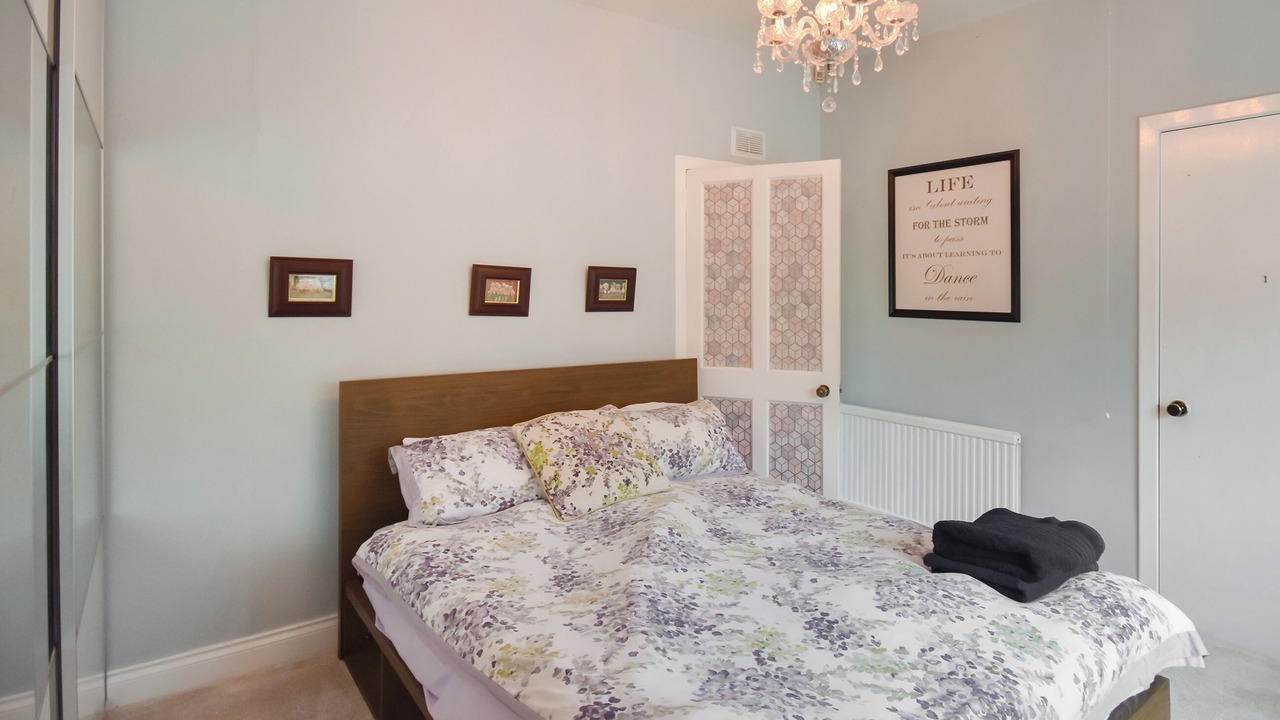 Photo of Others in Dollar