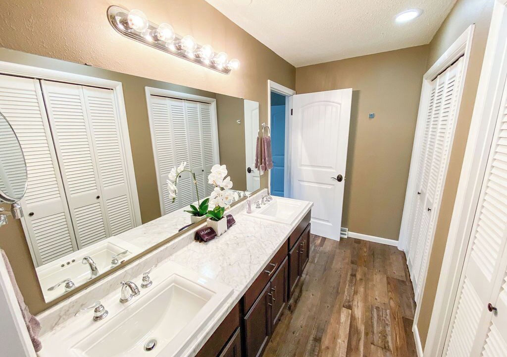 Photo of Bathroom in Monett