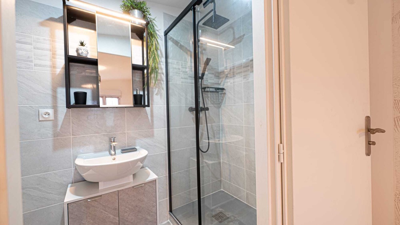 Photo of Bathroom in Marignane