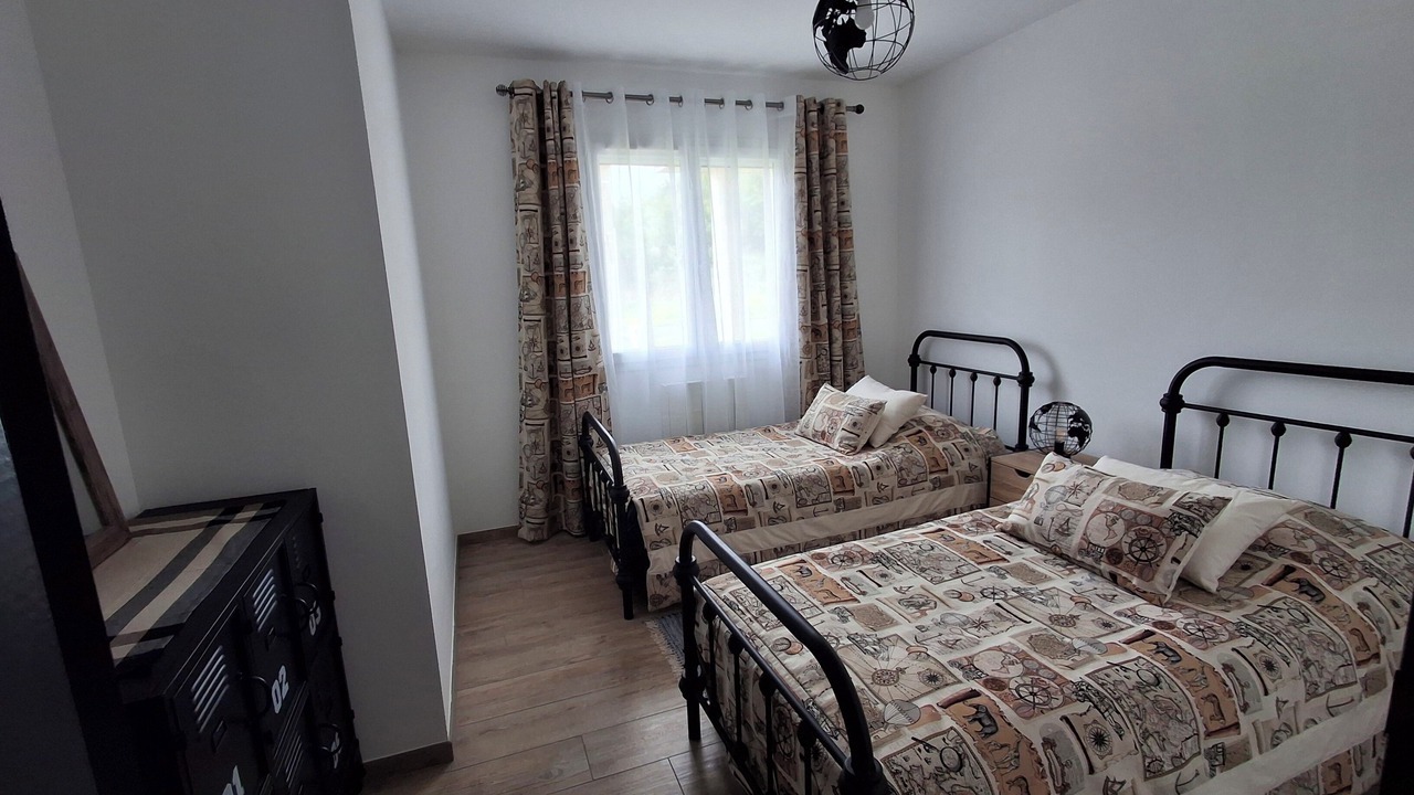 Photo of Bedroom in Eyrans