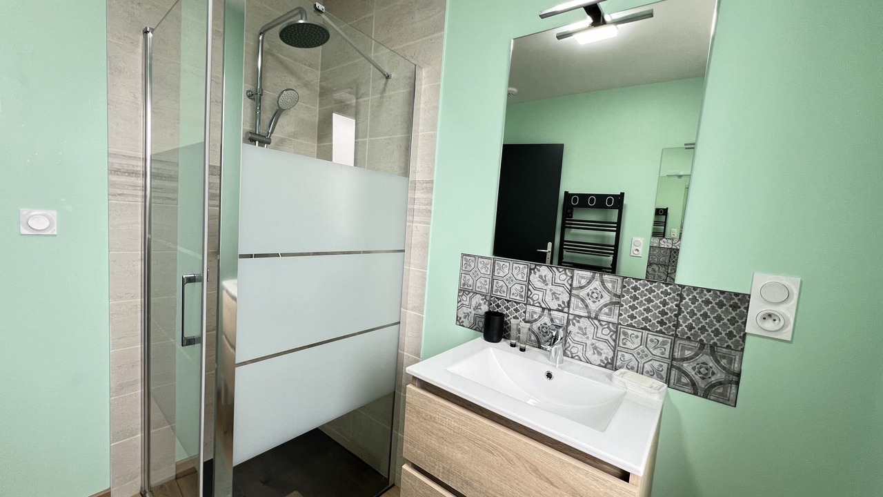 Photo of Bathroom in Calais