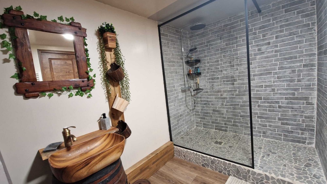 Photo of Bathroom in Chailloue