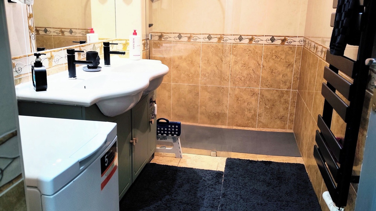 Photo of Bathroom in Coulommiers