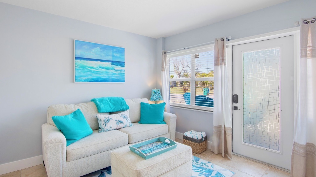 Photo of Livingroom in Holmes Beach