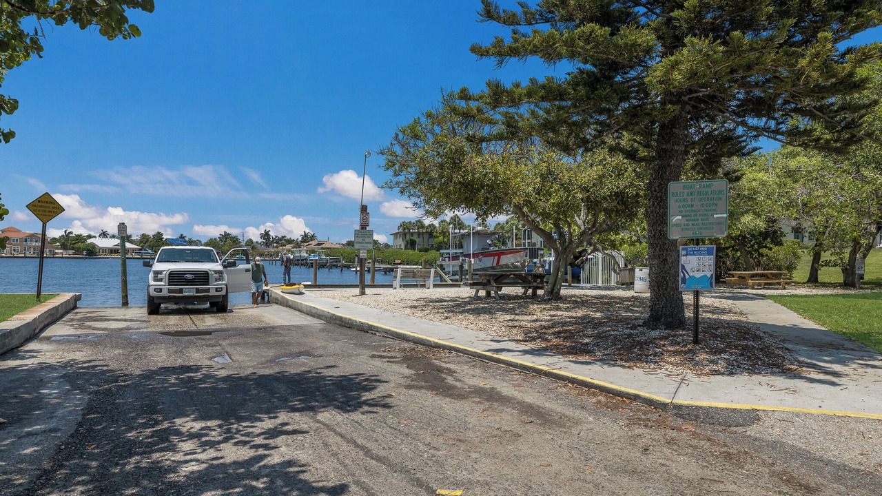 Photo of Others in Holmes Beach