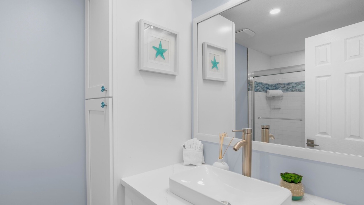 Photo of Bathroom in Holmes Beach