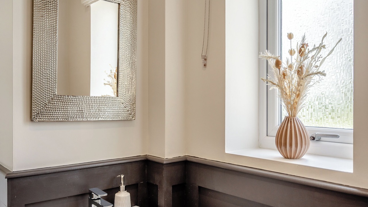 Photo of Bathroom in Wing