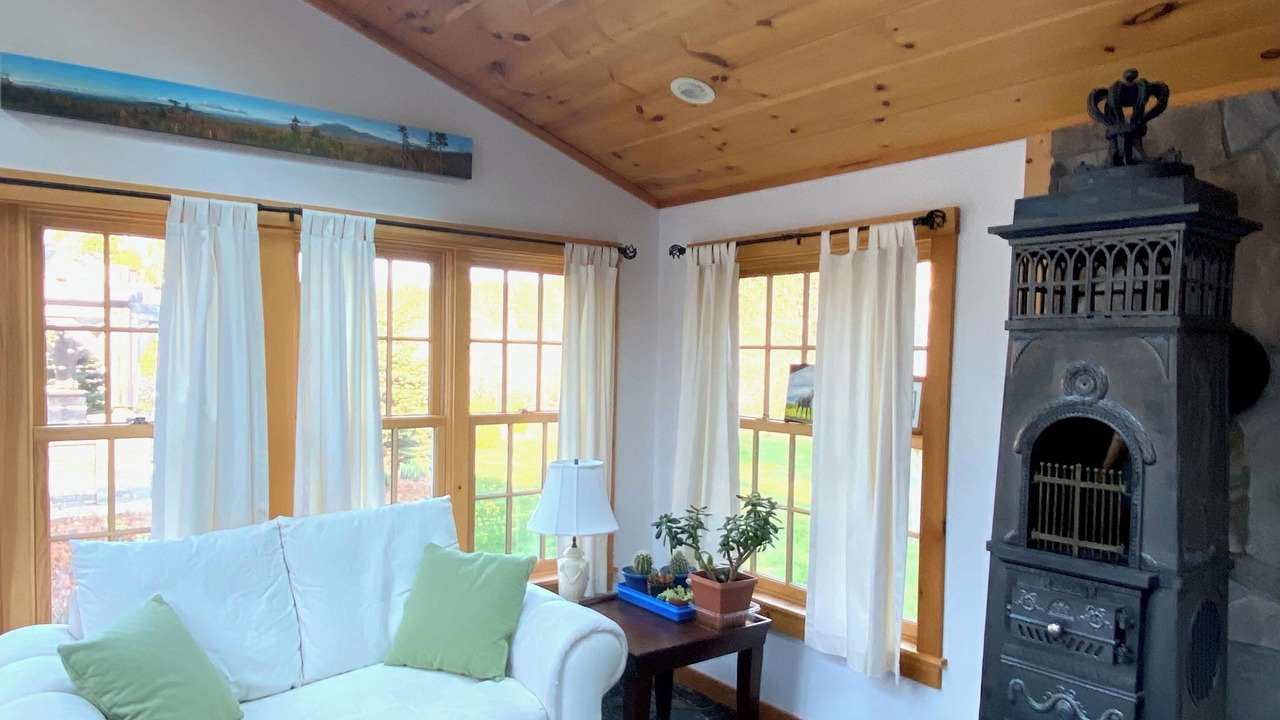 Photo of Livingroom in Gouldsboro