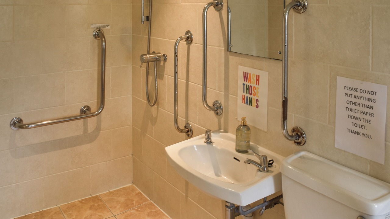 Photo of Bathroom in Nassington