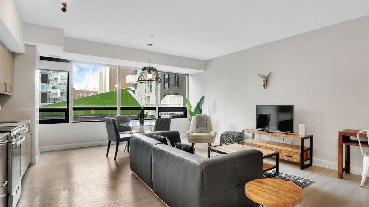 Photo of Livingroom in Centretown