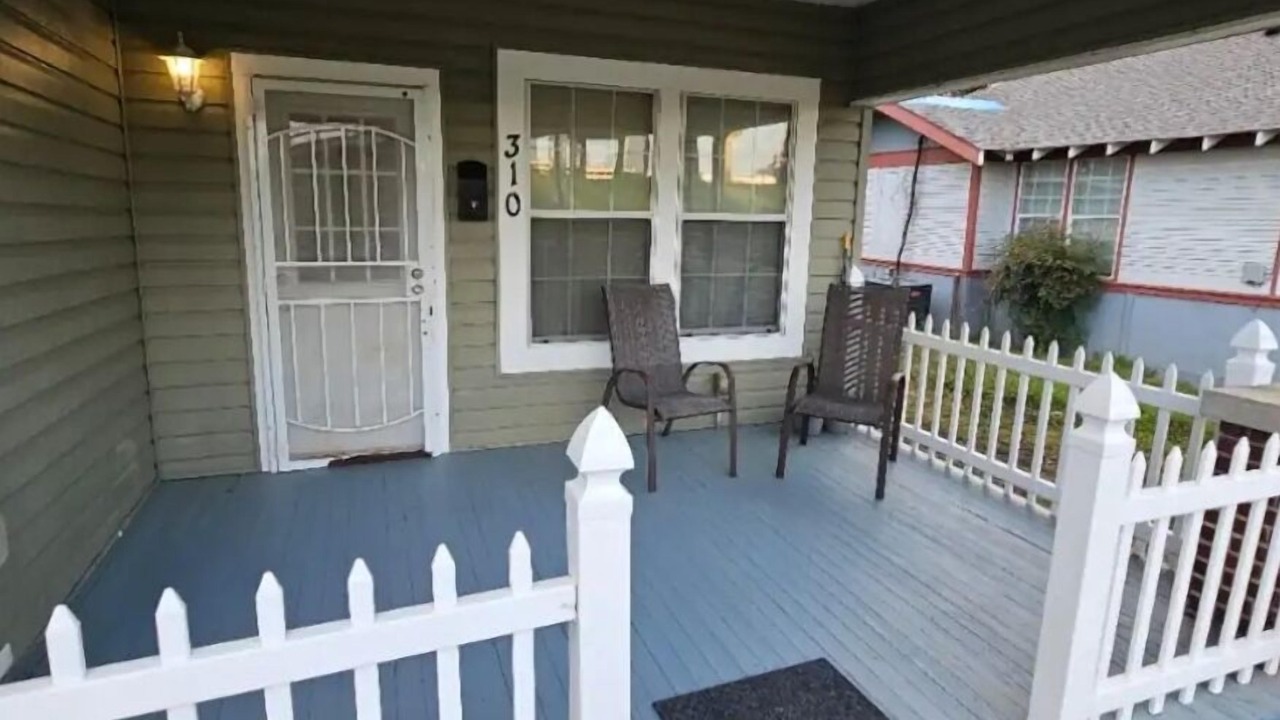 Photo of Patio Balcony in Fairbanks
