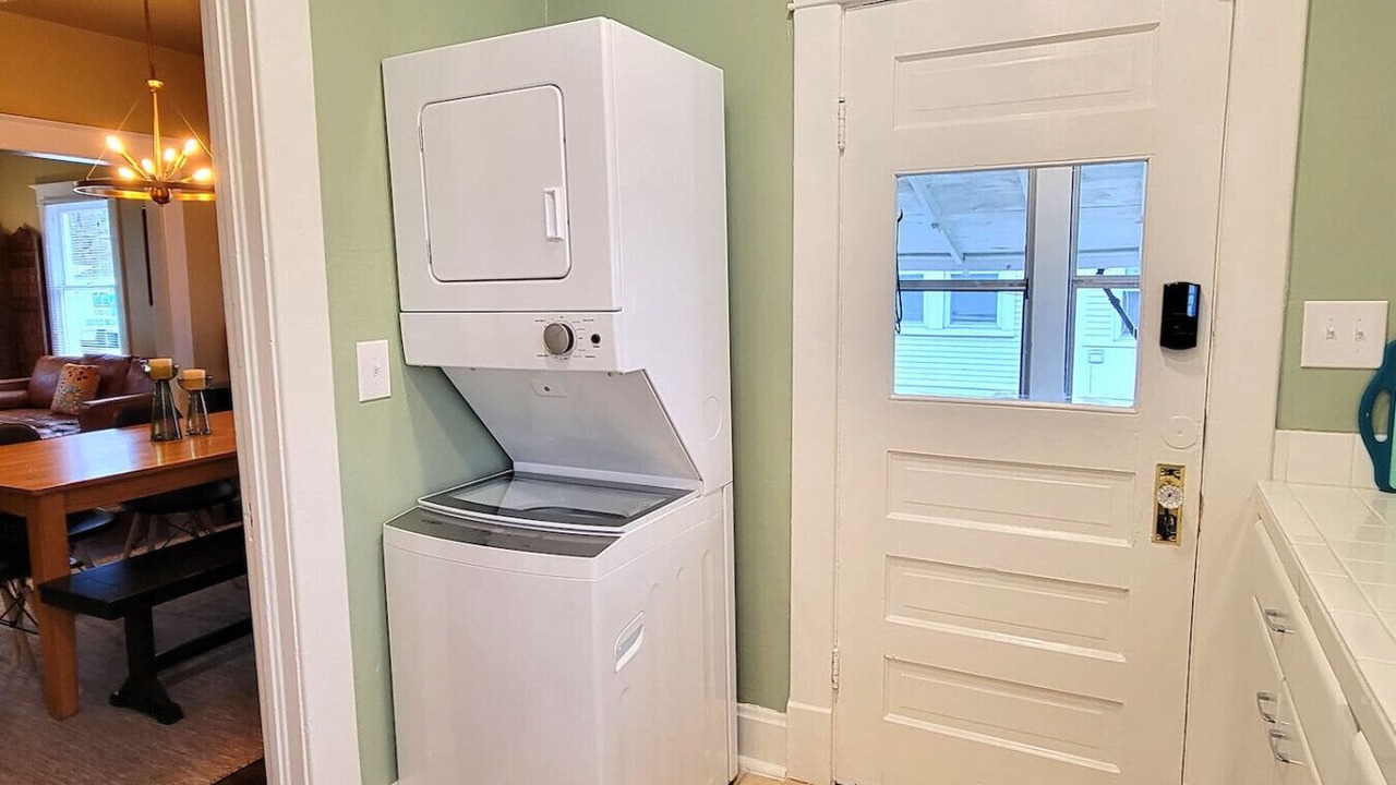 Photo of Others in Walnut Street