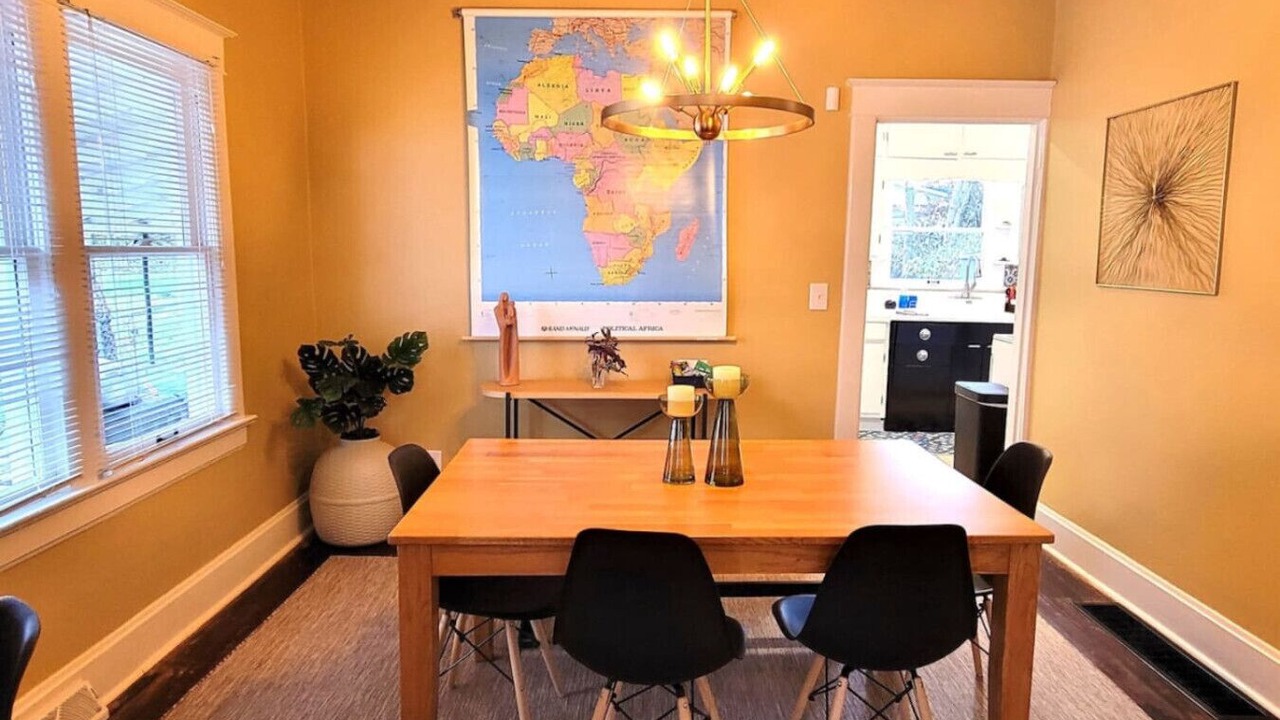 Photo of Others in Walnut Street