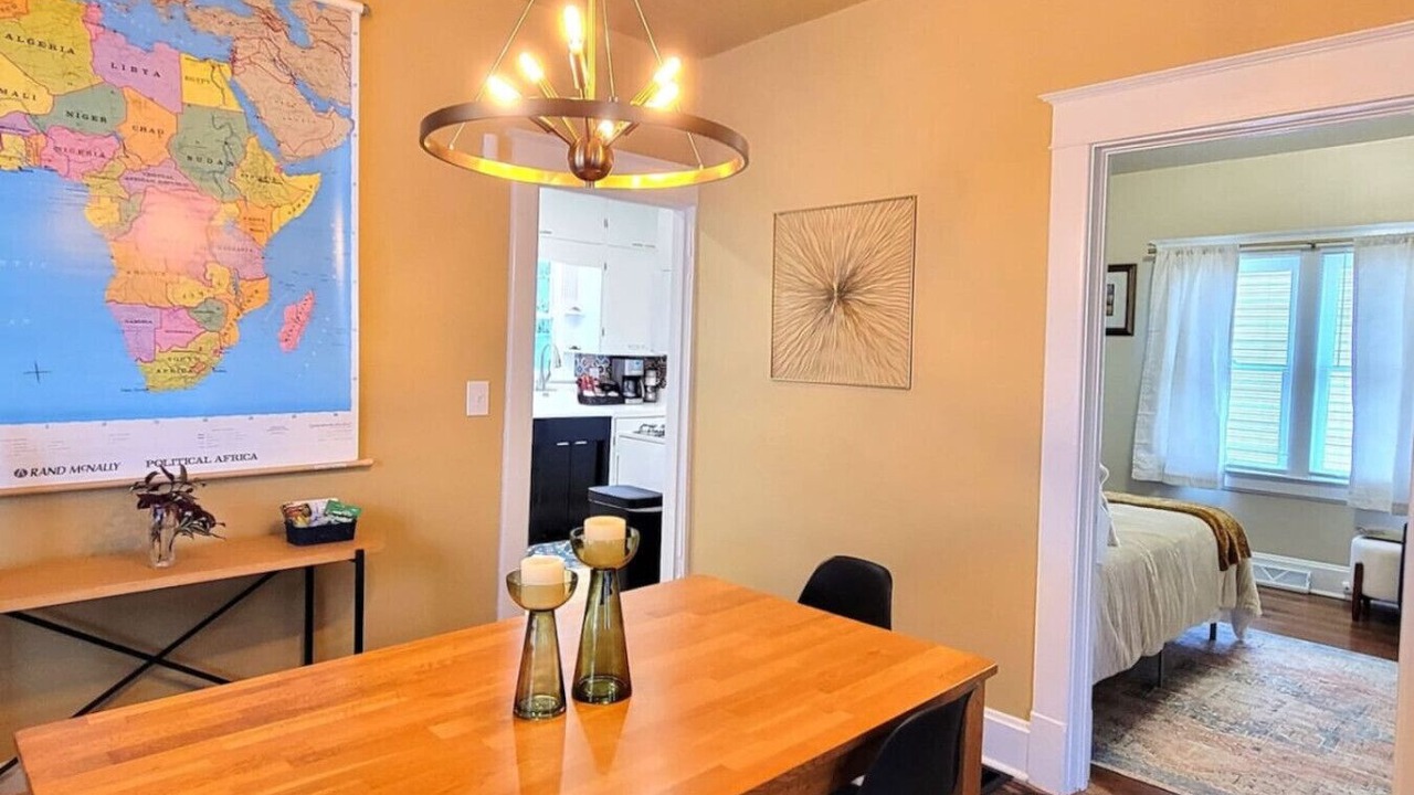 Photo of Others in Walnut Street