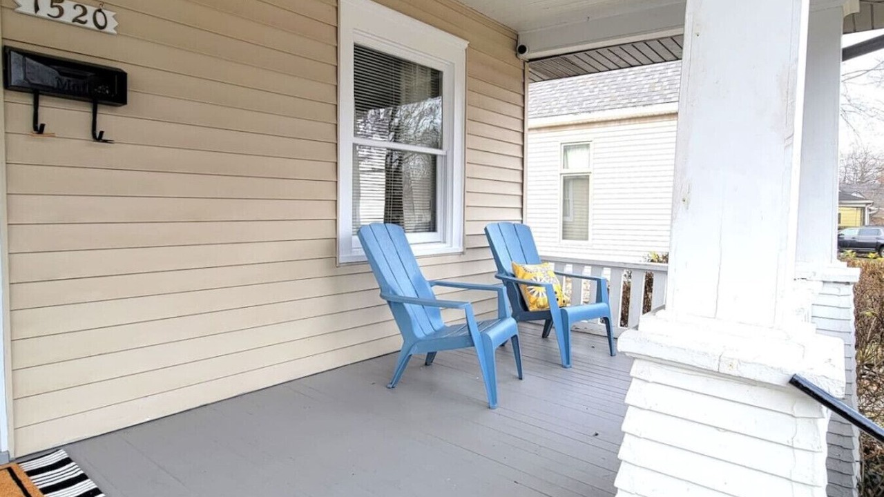 Photo of Patio Balcony in Walnut Street