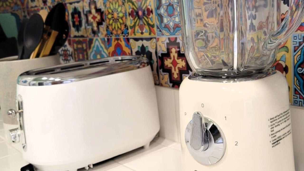 Photo of Others in Walnut Street